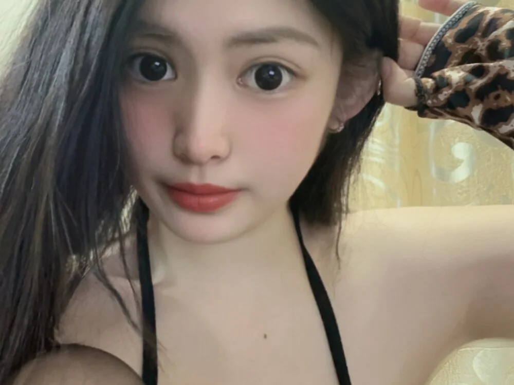 TuTu-077's Offline XXX Chat