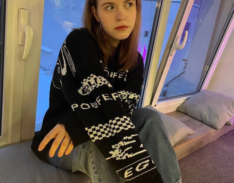 pollimorris' Offline Chat Room