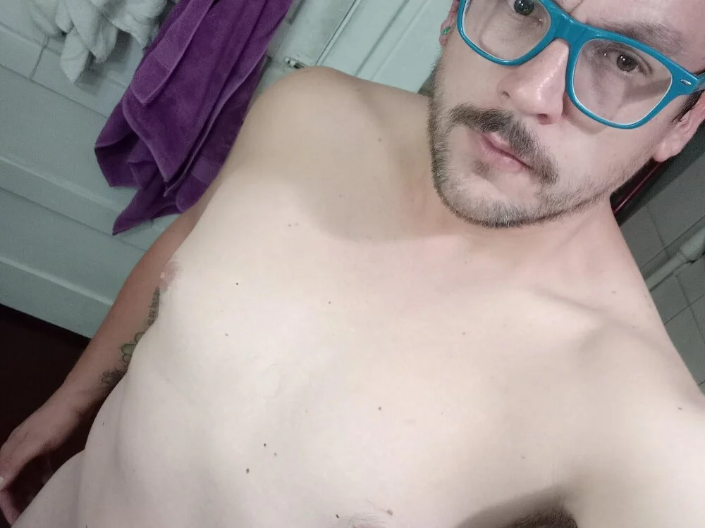 Chat XXX offline de Hetero_exhibicionista