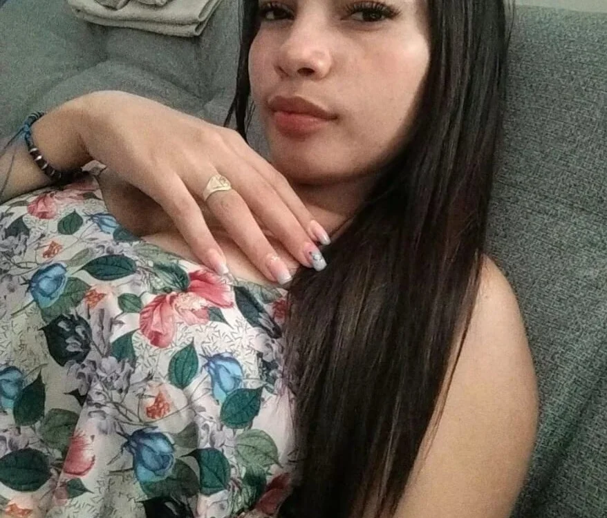 Just_minnie Chat XXX offline