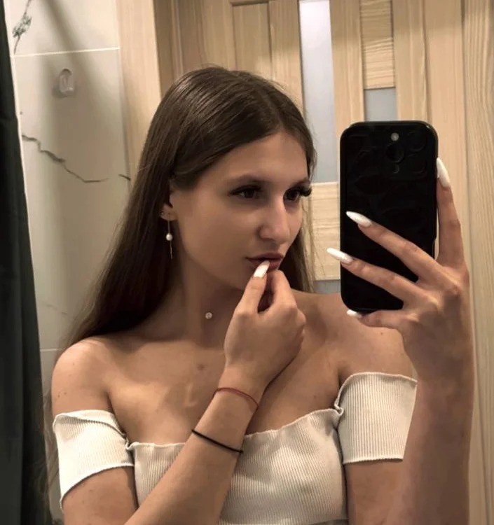 ErinnReburn Obrolan XXX Offline