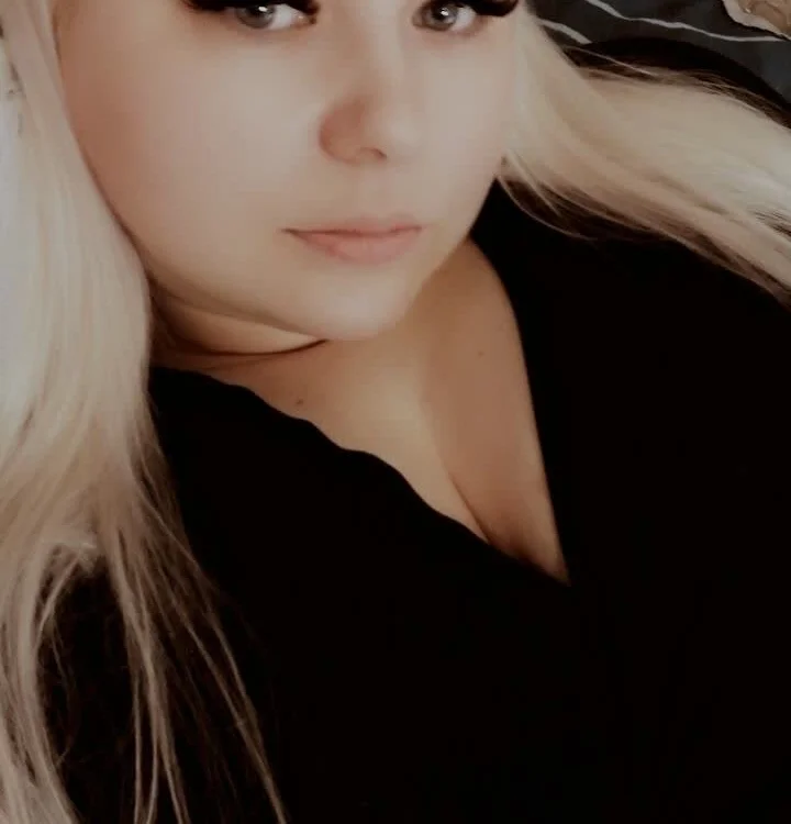 BettyStabber's Offline XXX Chat