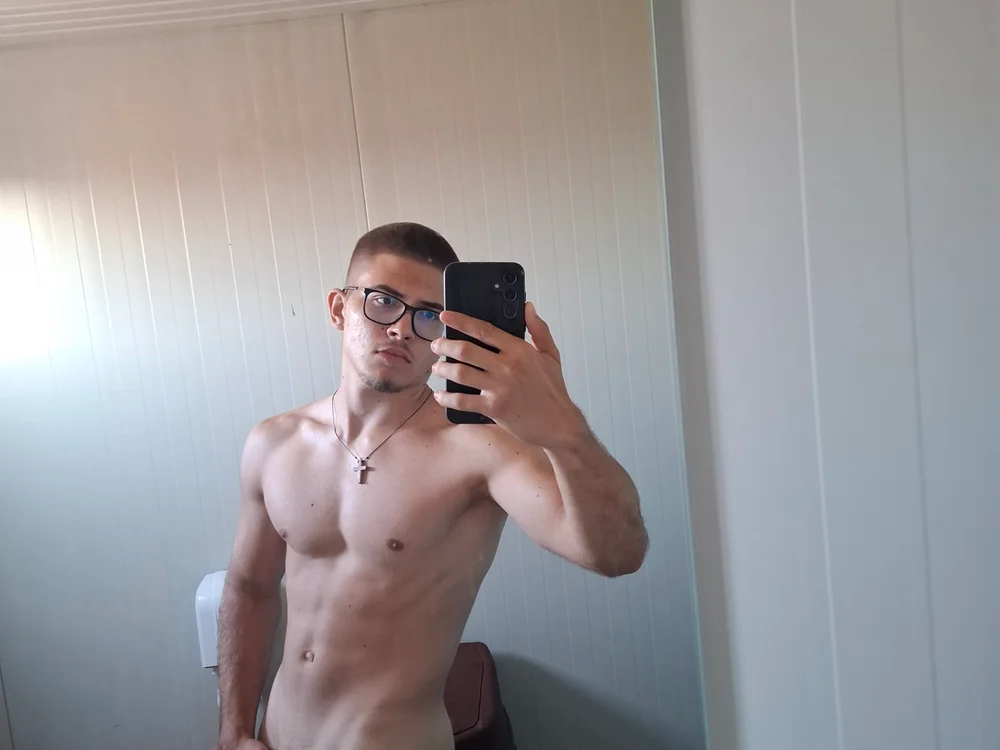 Chat XXX offline de Dan_Marian
