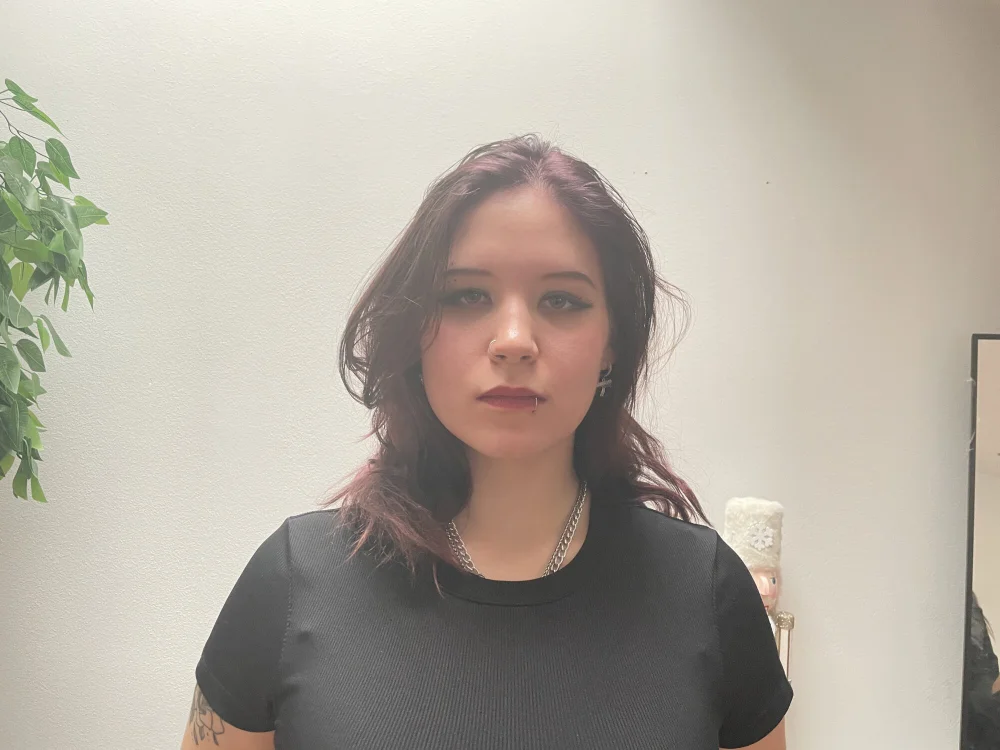 LornaBuskey Adlı Modelin Çevrimdışı Sohbet Odası