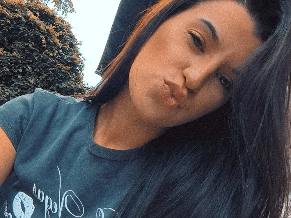 pussi12: офлайн-секс-чат