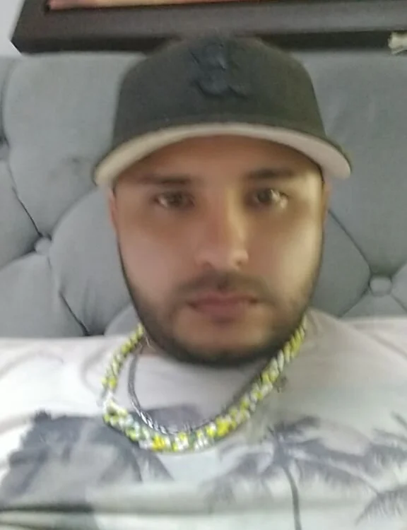 KARNEs24666 Offline XXX-chat