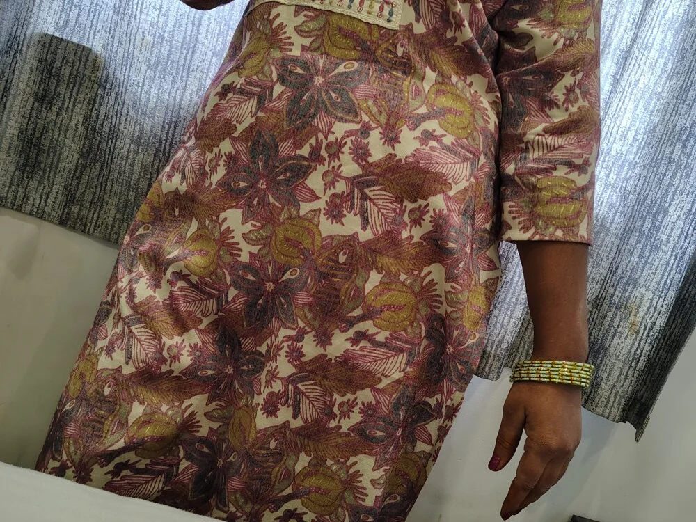 Chatroom XXX hors ligne de Mee_harini-telugupilla