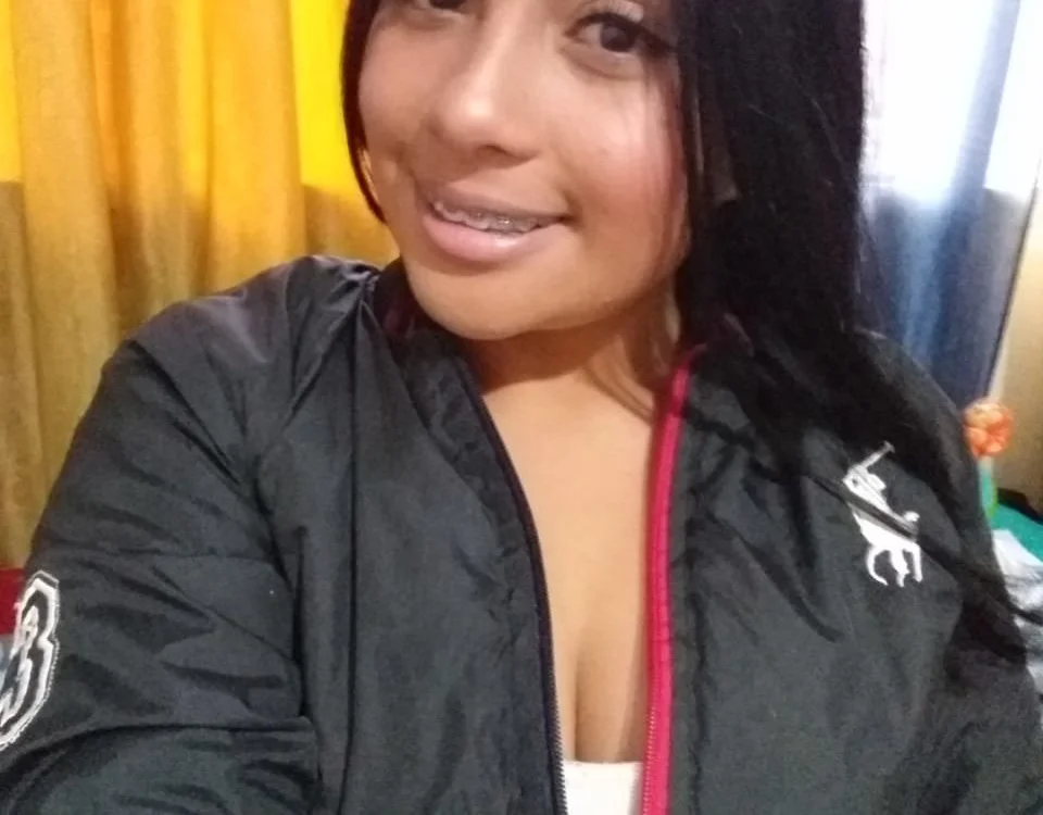 Tifanny_cute's Offline Chat Room