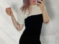 Chat XXX en directo de Violette_Ro