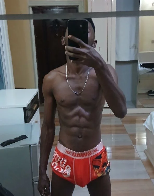 Dickydaddy_109 offline chatrum