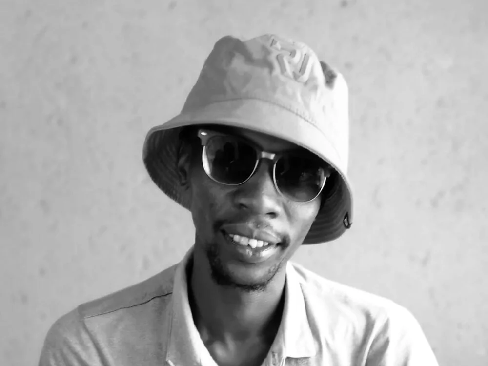 Dadgodd: συνομιλία ΧΧΧ εκτός σύνδεσης