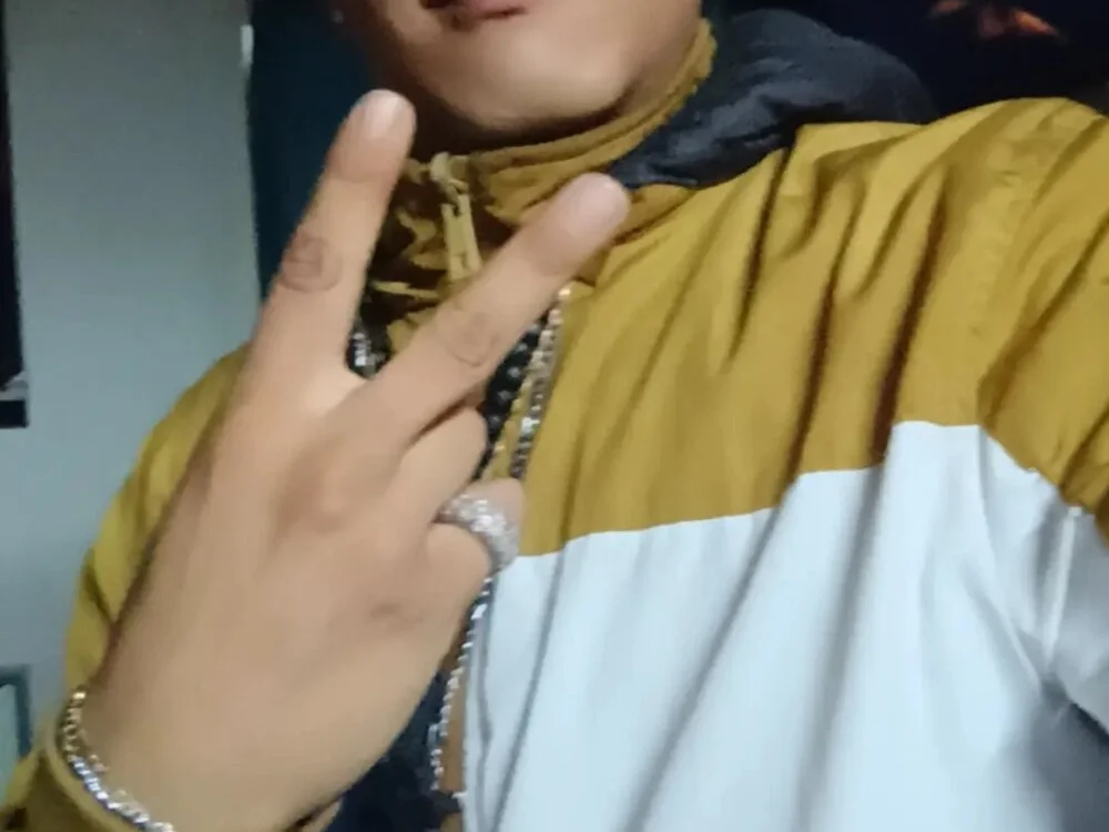 jonh_big_cock's Offline XXX Chat