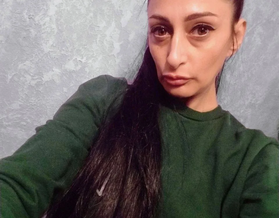 ROGNEDA10's Offline XXX Chat