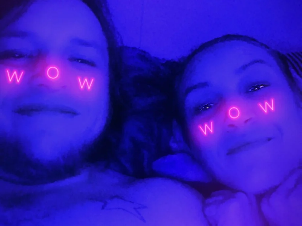 dncroys88 Adlı Modelin Çevrimdışı XXX Sohbeti