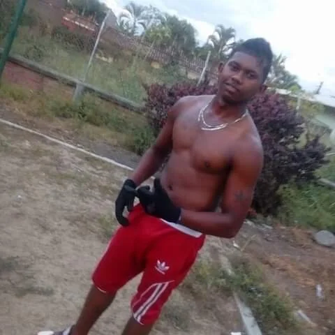 Офлайн-чат XXX bigghetto1