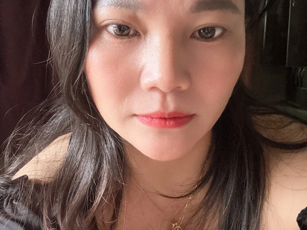 kiki-cute Chat XXX Ngoại tuyến