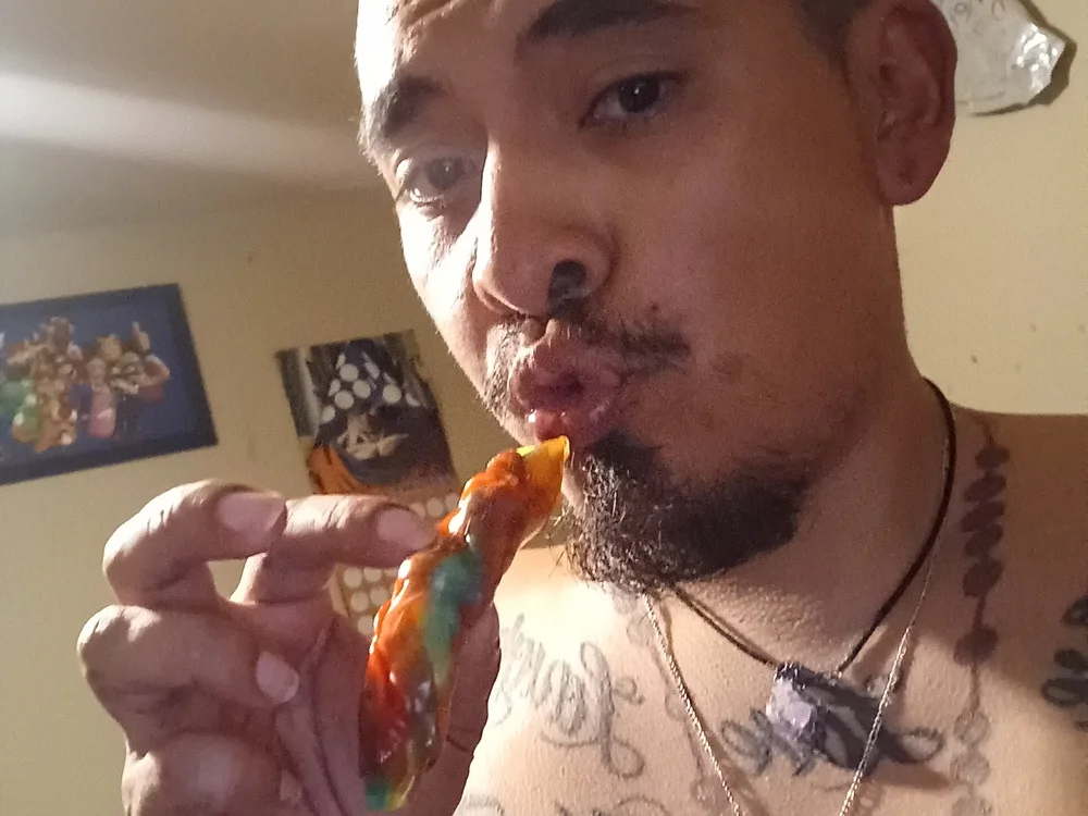 MannyStuffsSpace's Offline XXX Chat