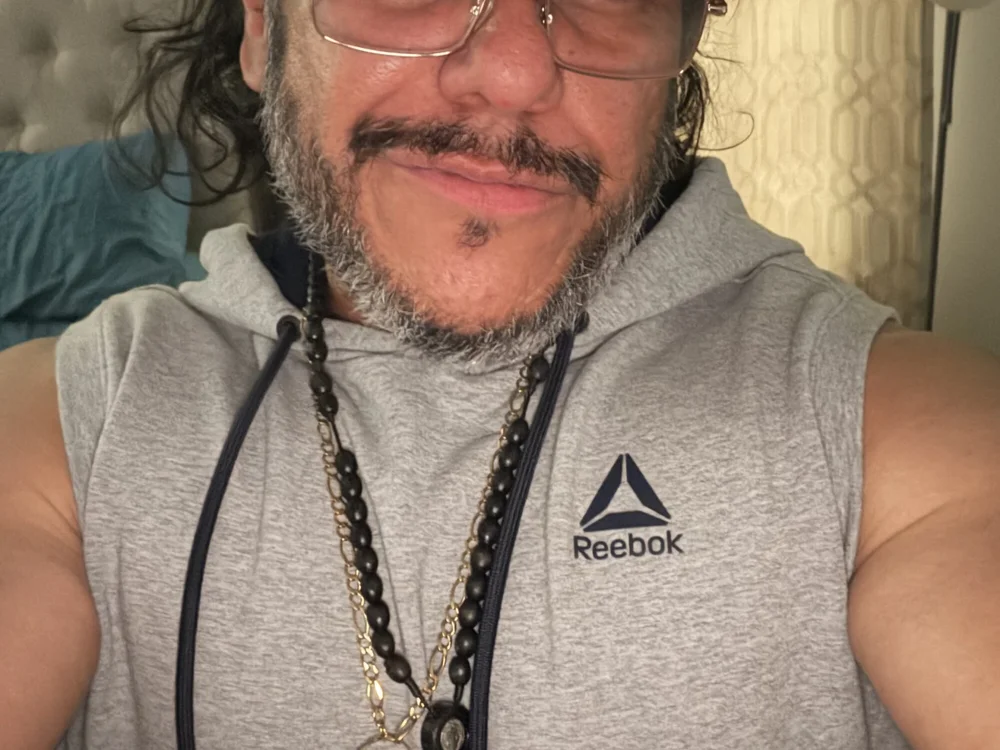Bobby_Crown's Offline Chat Room