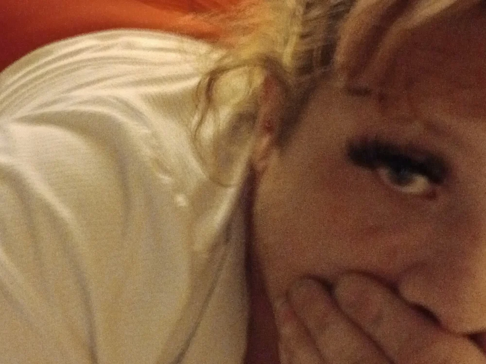 destiney1 offline chatrum