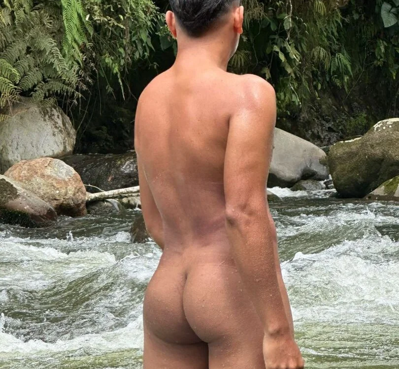 แชท XXX สดของ AxelBlaze_