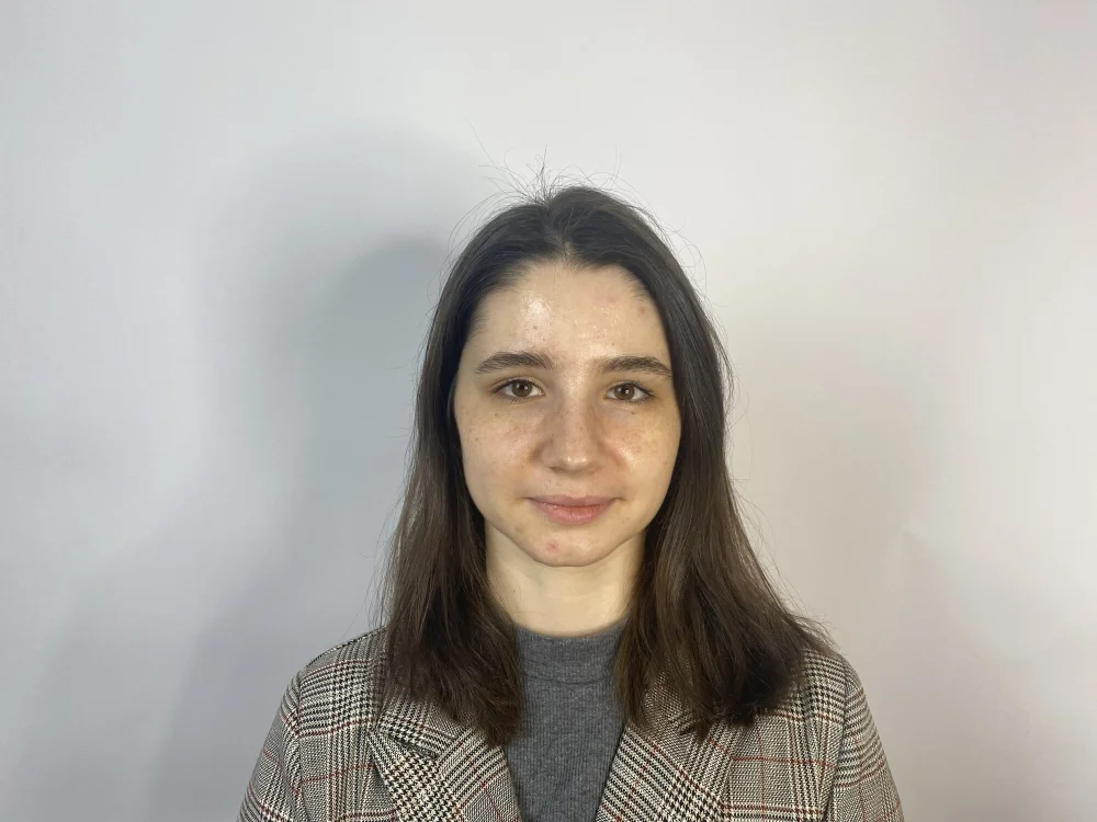 EllaEdwards' Offline Chat Room