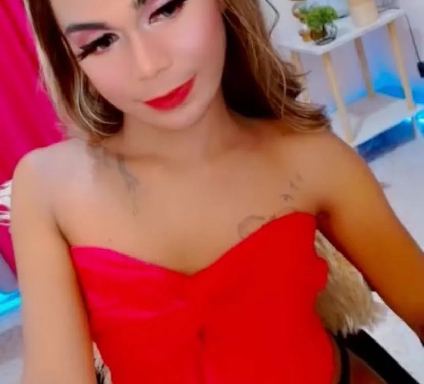 ItsXyrien11 離線 XXX 聊天