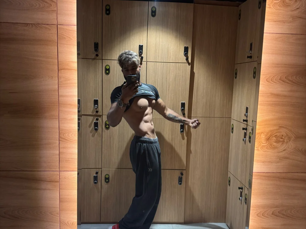 YourDreamBoyRahul offline chatrum