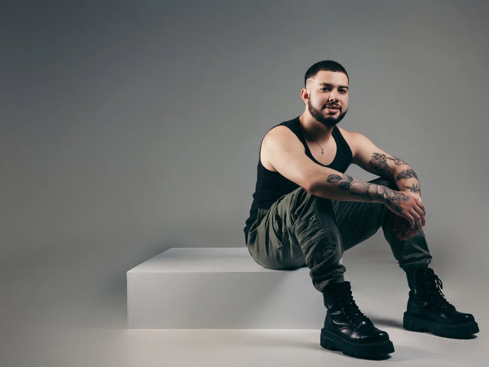 baby_mateo's Offline XXX Chat