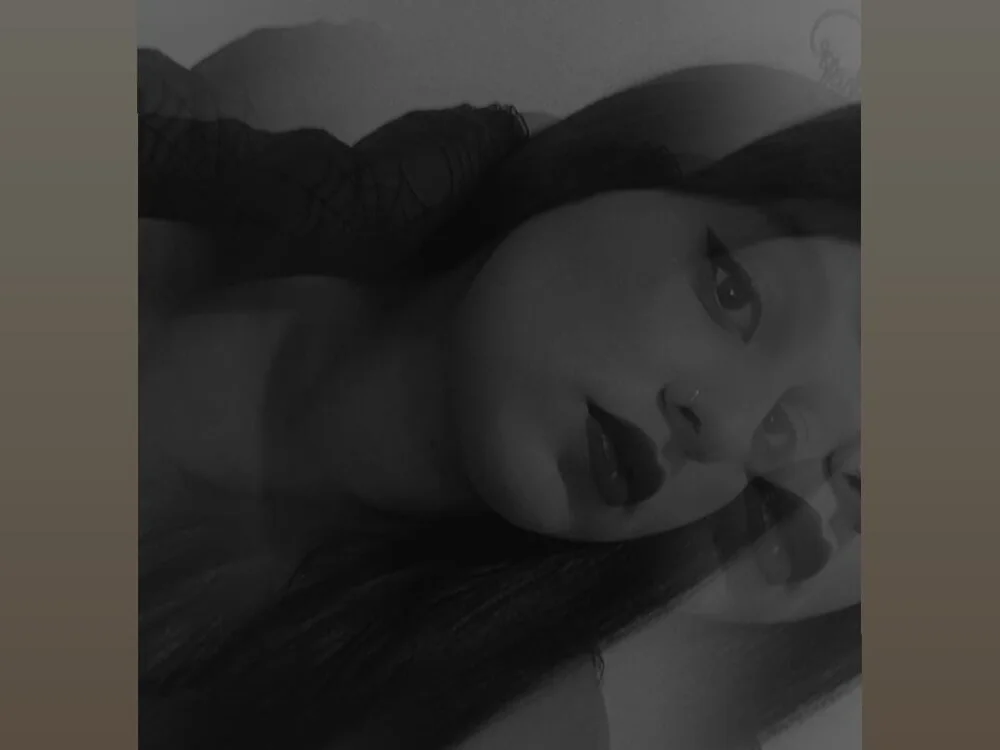 KeyUproar's Offline XXX Chat