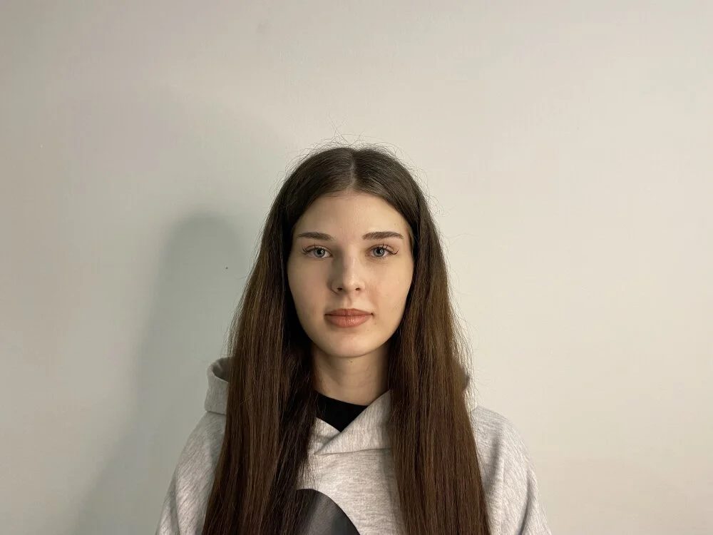 แชท XXX ออฟไลน์ของ CyndiHalaby