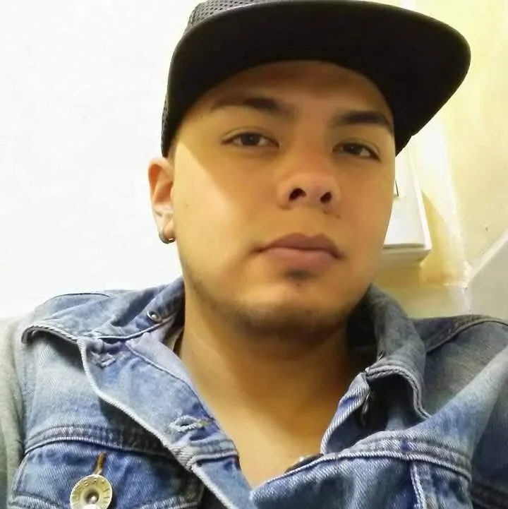 Jozz93 Offline XXX-chat