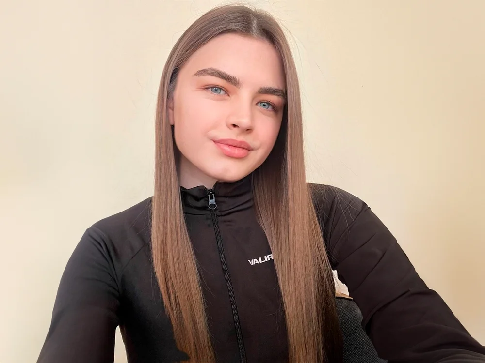 NadinCandy's Offline Chat Room