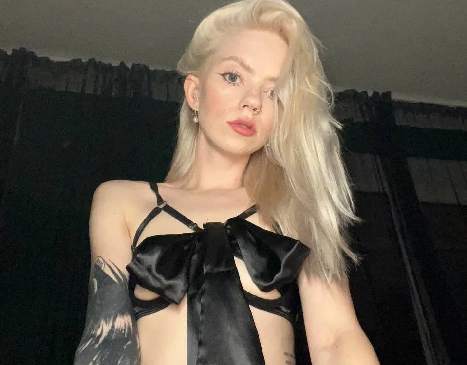 jane-booblegum: офлайн-секс-чат