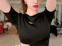 Model Haniya-143