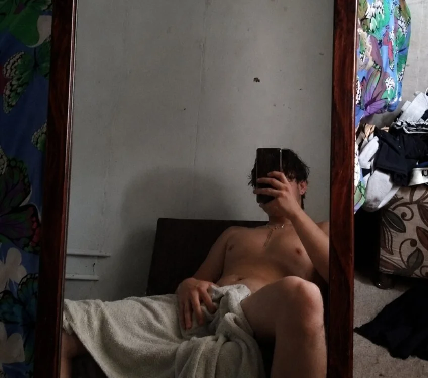 Nick_72v's Offline XXX Chat