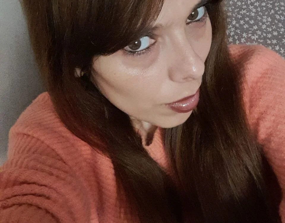 AnnaKissMee's Offline XXX Chat