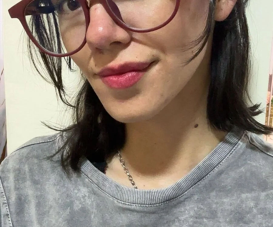 Alis_Roze offline XXX-chat