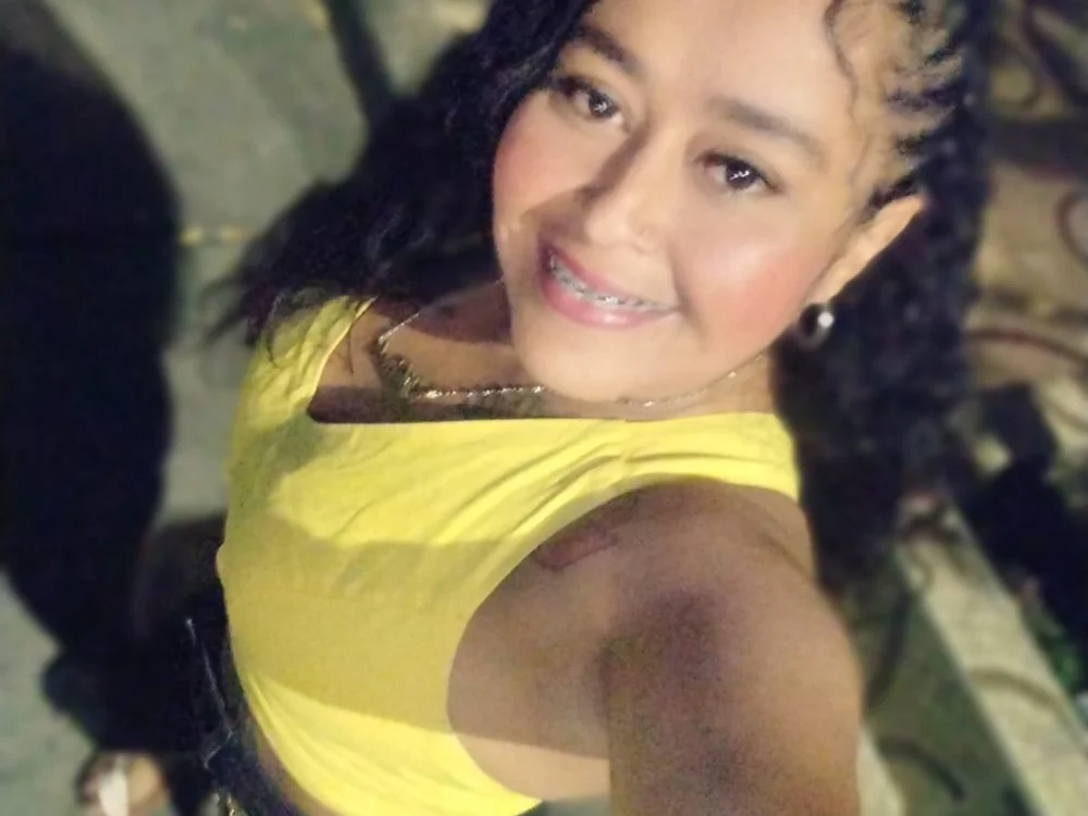 PamelaRuiz4u's Offline XXX Chat