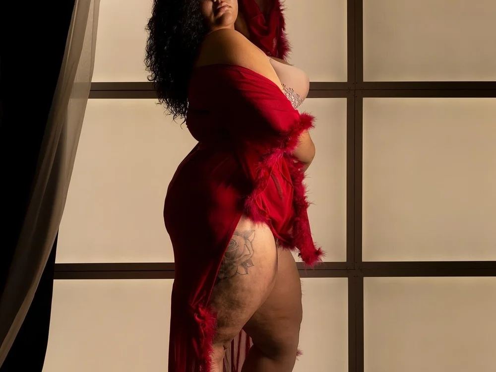 carmeldesire's Offline XXX Chat
