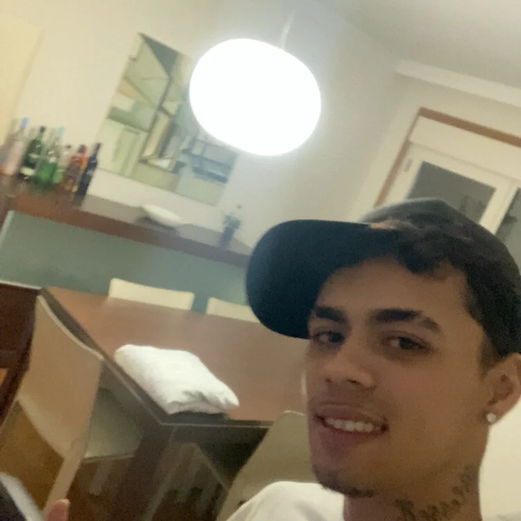 jhonylock offline XXX-chat