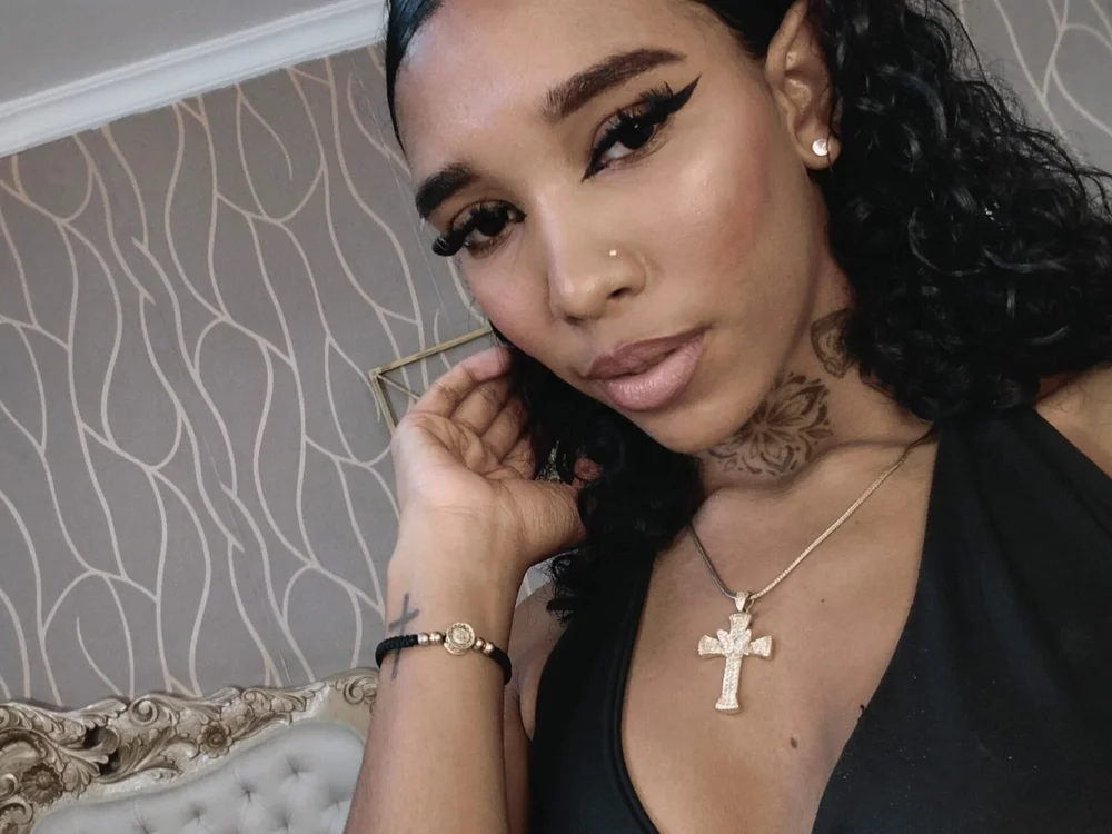 kattybrownes_64 離線 XXX 聊天