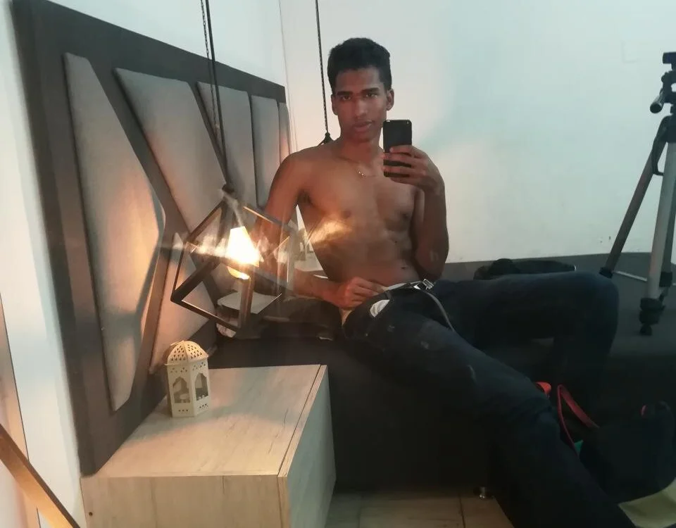 Luisferdukenn offline chatrum