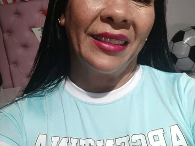 Pink_chicaxxx Female Tittyfuck Free Cam Sex