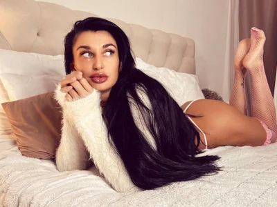AriannaCruise - Girl 