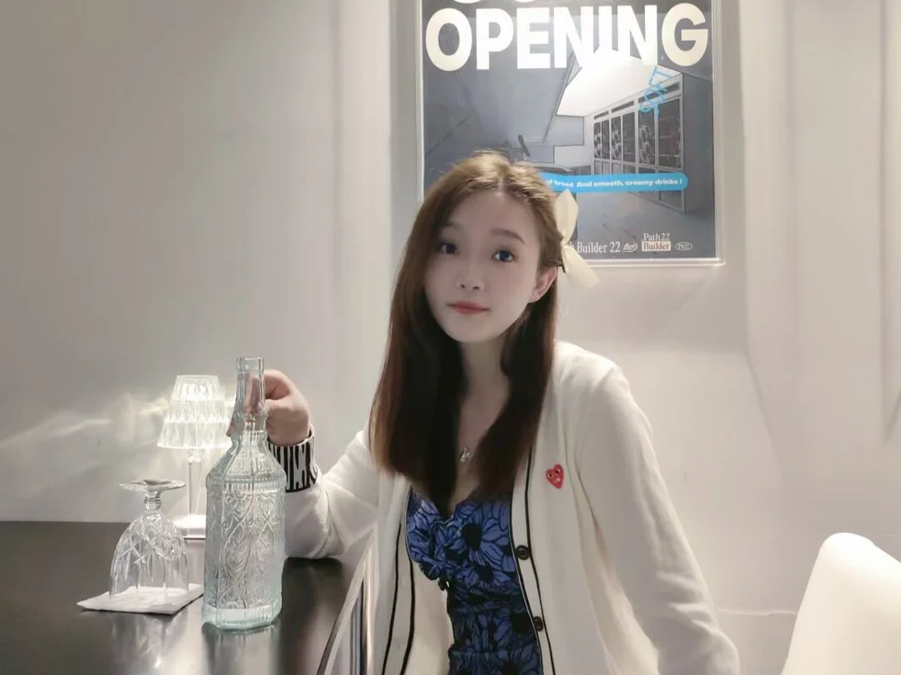 wangzai1680's Offline Chat Room