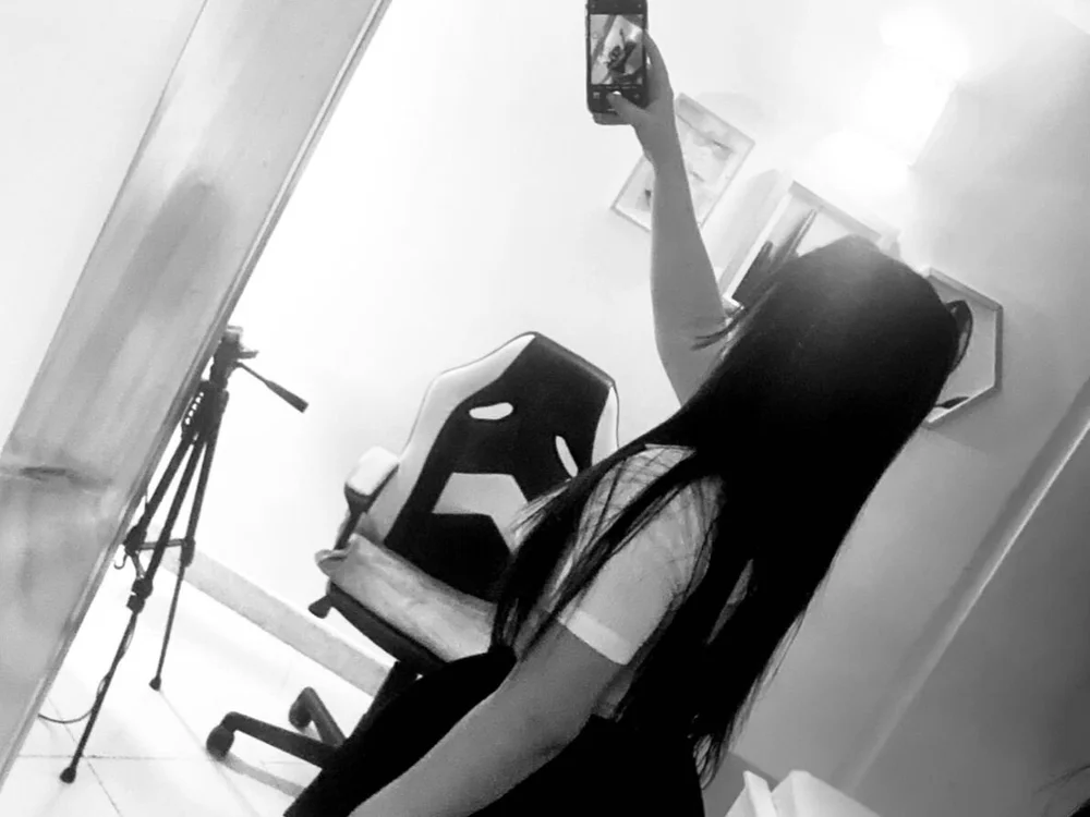 KhalifaBoff_'s Offline XXX Chat