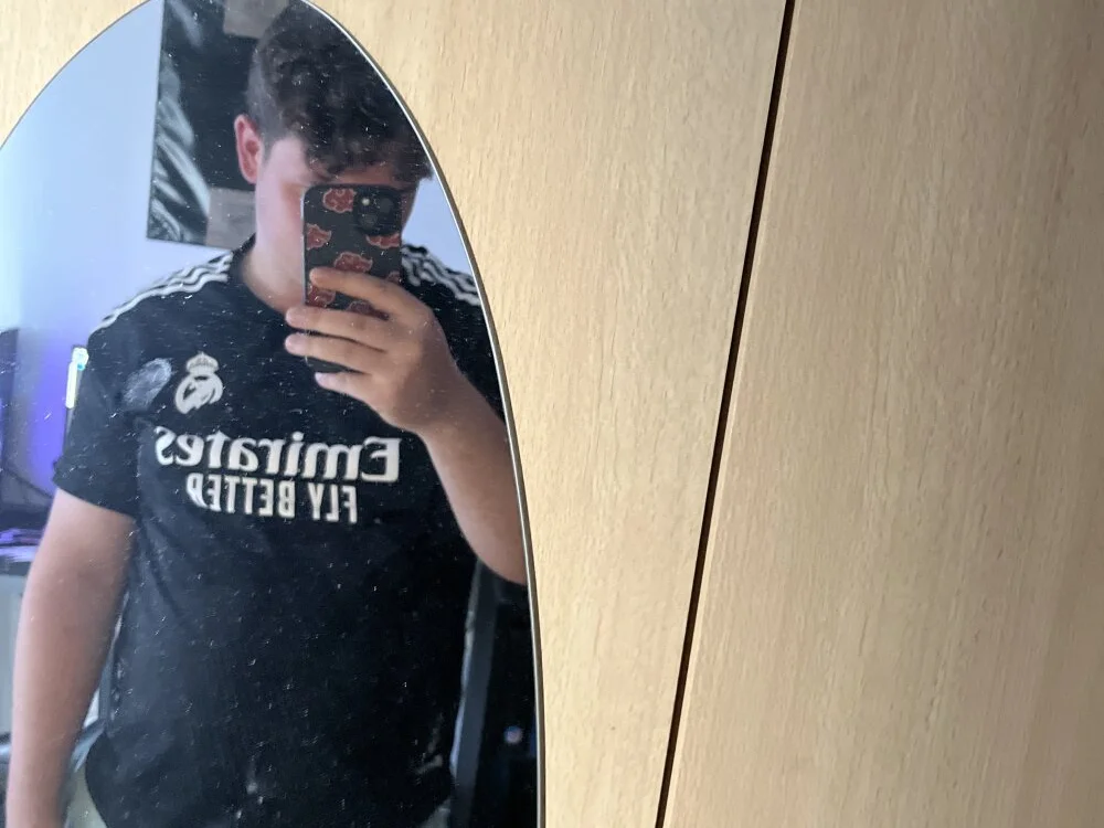 cumyo769 Obrolan XXX Offline