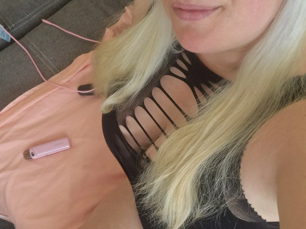SweetButterflyKiss Offline XXX-Chat