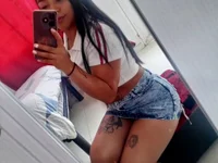 AlisonMoon72's webcam live show