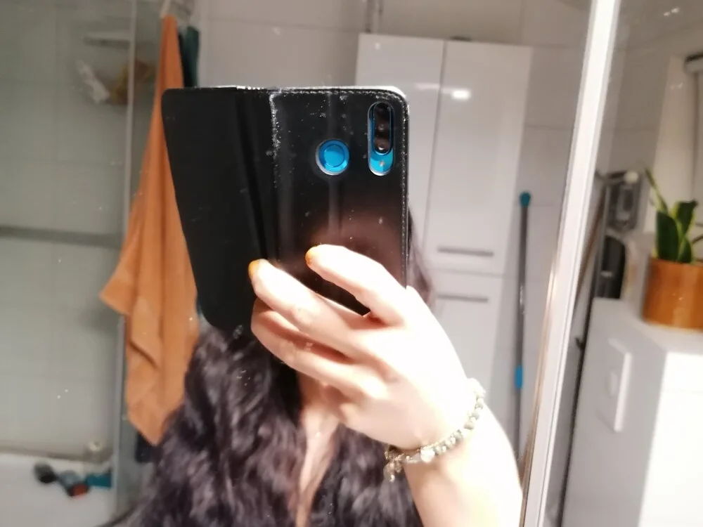 Yellda: συνομιλία ΧΧΧ εκτός σύνδεσης